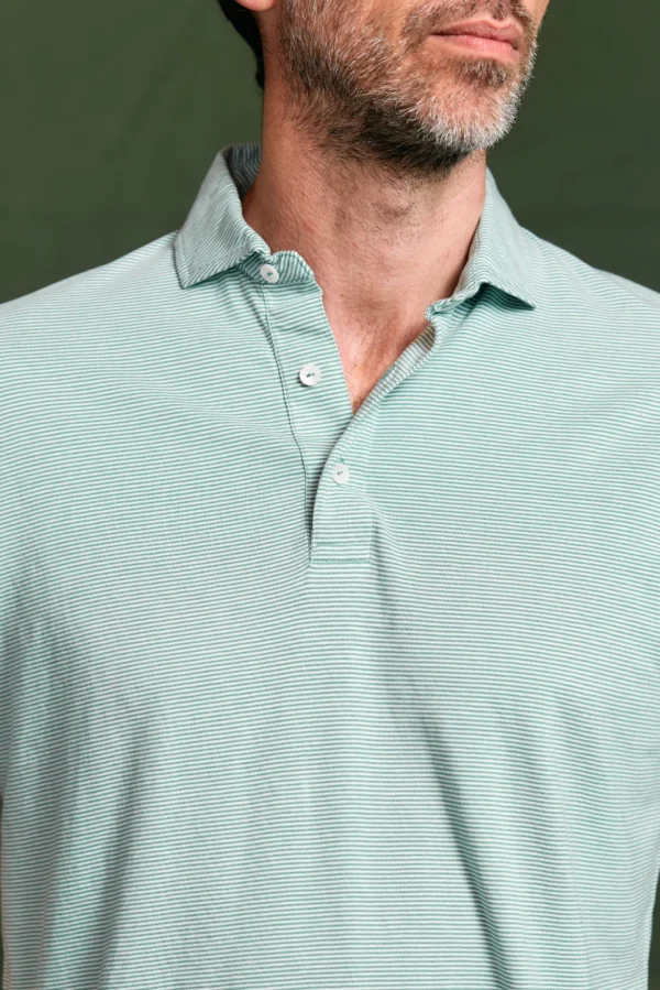 JM10255 cloverwhite closeup